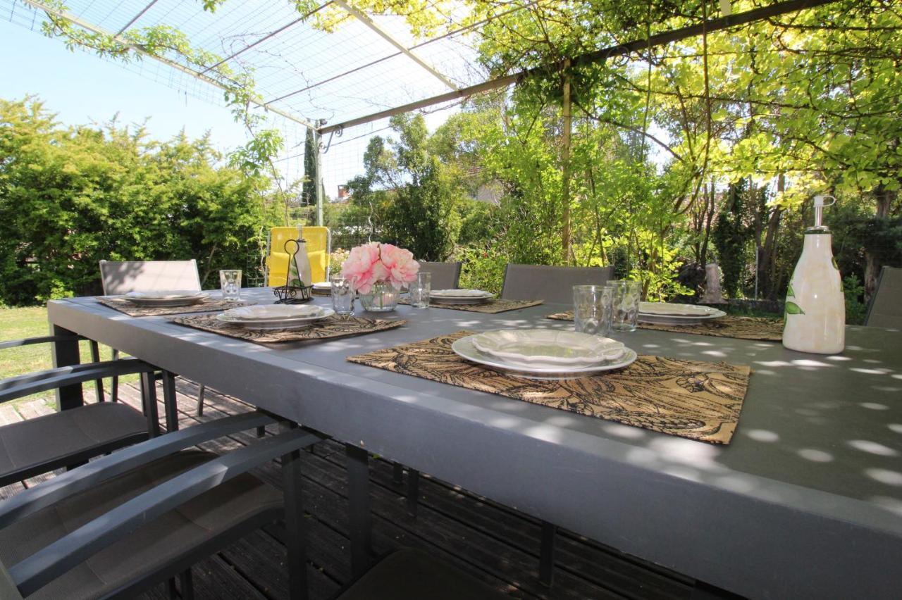 Holiday home Les Bastidons De - Le Saint-julien - 3 Etoiles L'Isle-sur-la-Sorgue